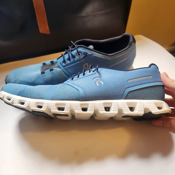 On Cloud 5 Running shoes size 13 in EUC - Picture 7 of 13